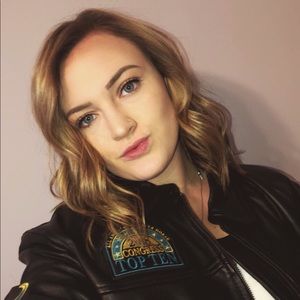 Meet your Posher, Lauren